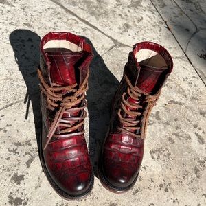 Freebird by Steven Red Croc Manchester sz7